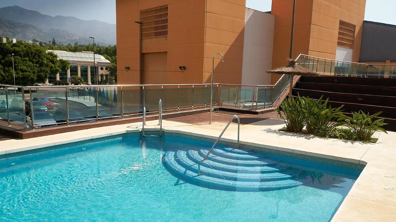 Roy Boston - Luxury Apartment Marbella